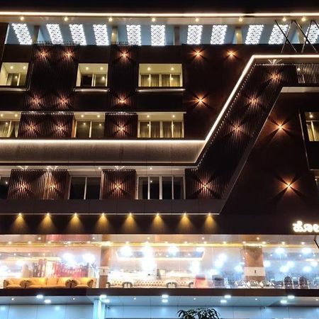 Hotel Eden Karwar Ngoại thất bức ảnh