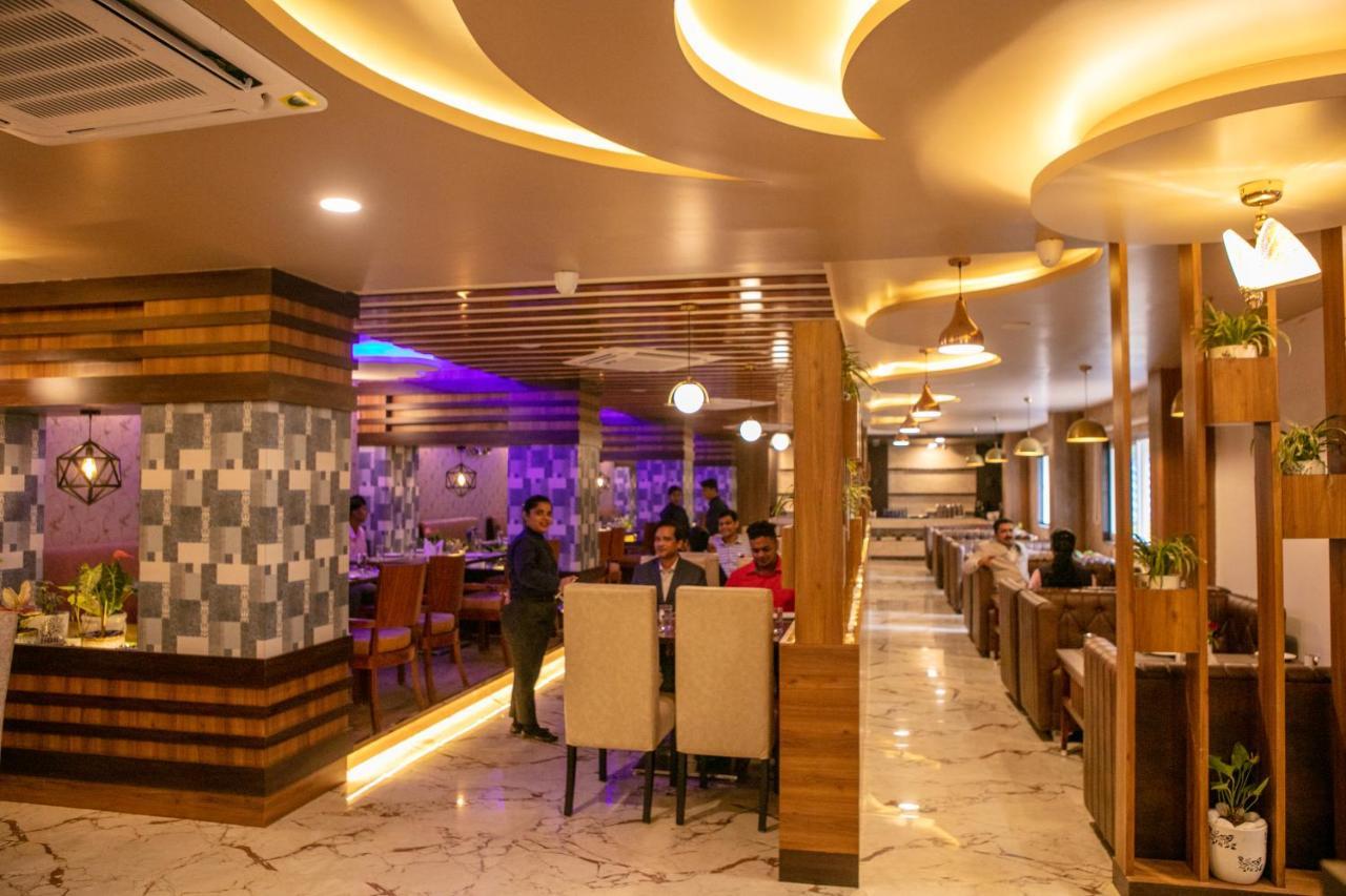 Hotel Eden Karwar Ngoại thất bức ảnh