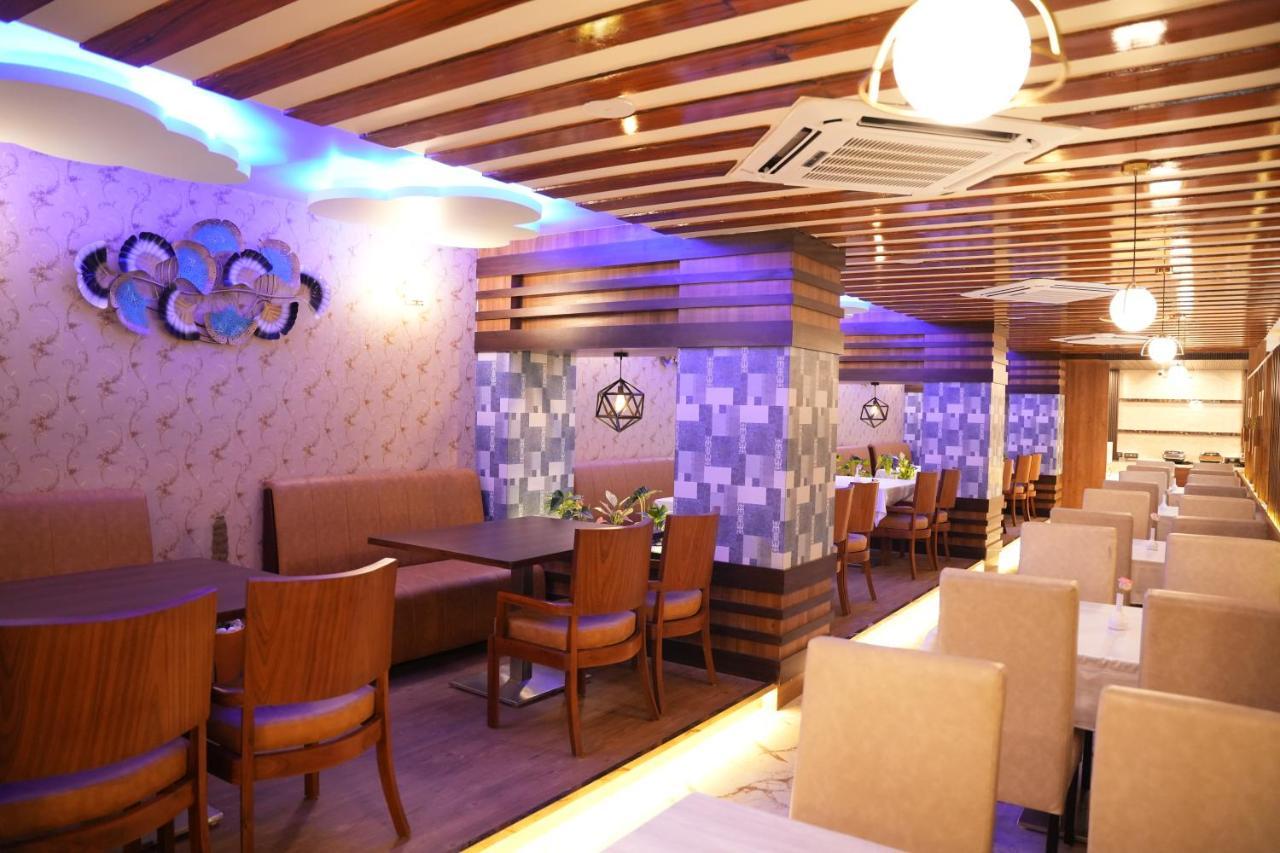 Hotel Eden Karwar Ngoại thất bức ảnh