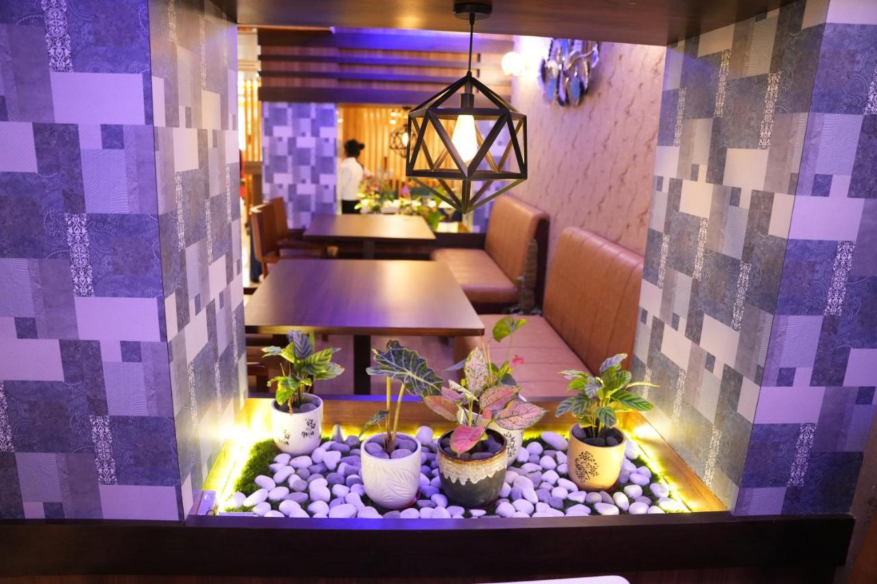 Hotel Eden Karwar Ngoại thất bức ảnh