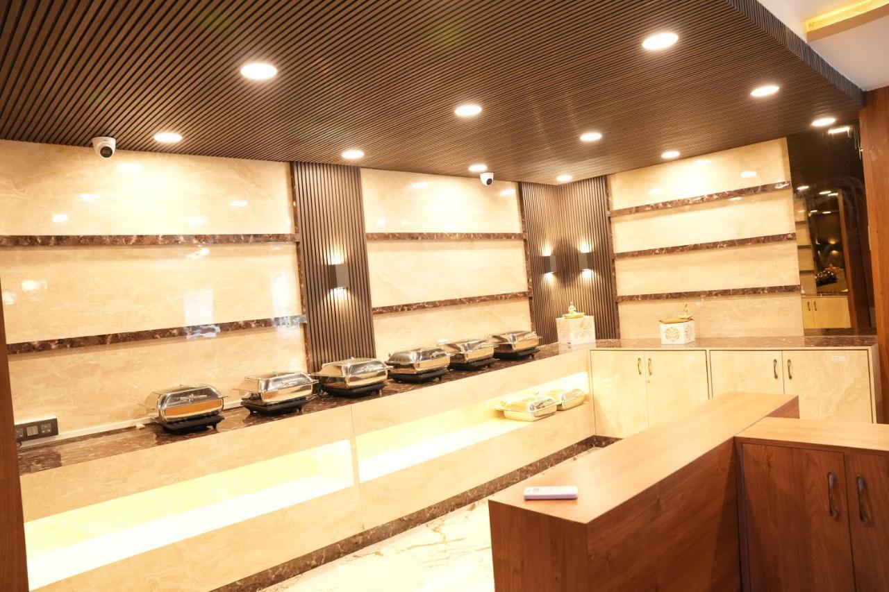 Hotel Eden Karwar Ngoại thất bức ảnh