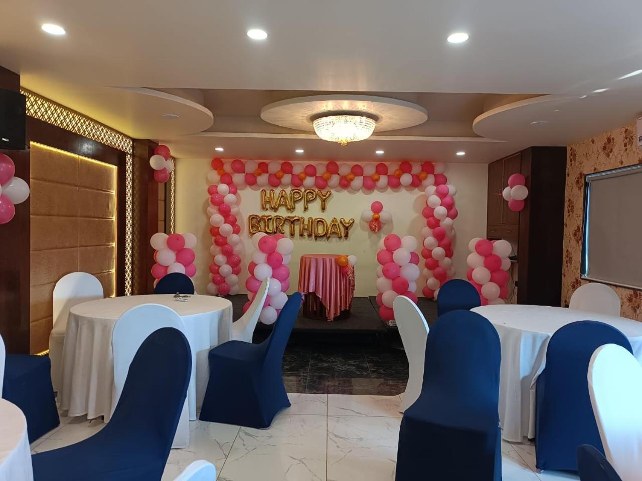 Hotel Eden Karwar Ngoại thất bức ảnh