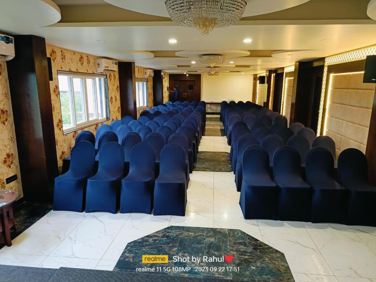 Hotel Eden Karwar Ngoại thất bức ảnh