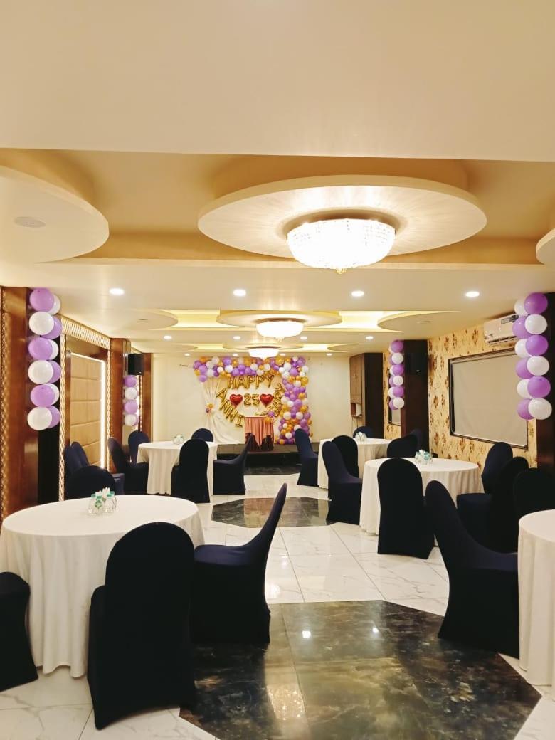 Hotel Eden Karwar Ngoại thất bức ảnh